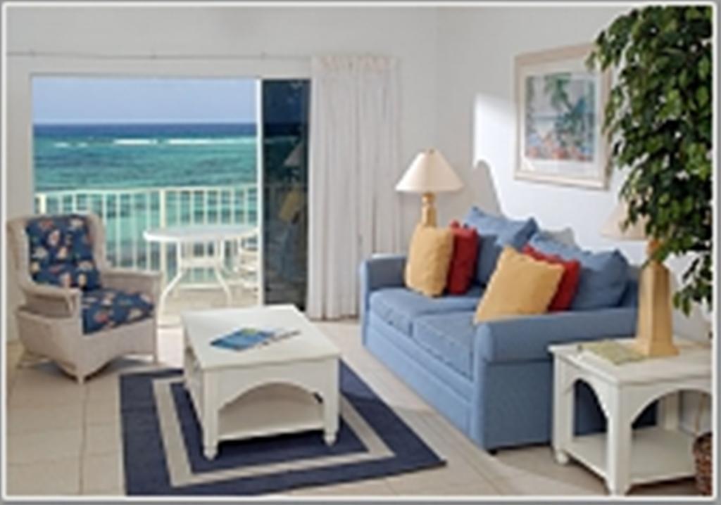 Castaways Cayman Beach Resort Grand Cayman Chambre photo